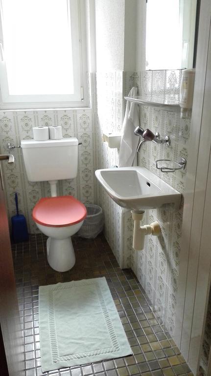 Hotel Frohsinn Erstfeld Room photo